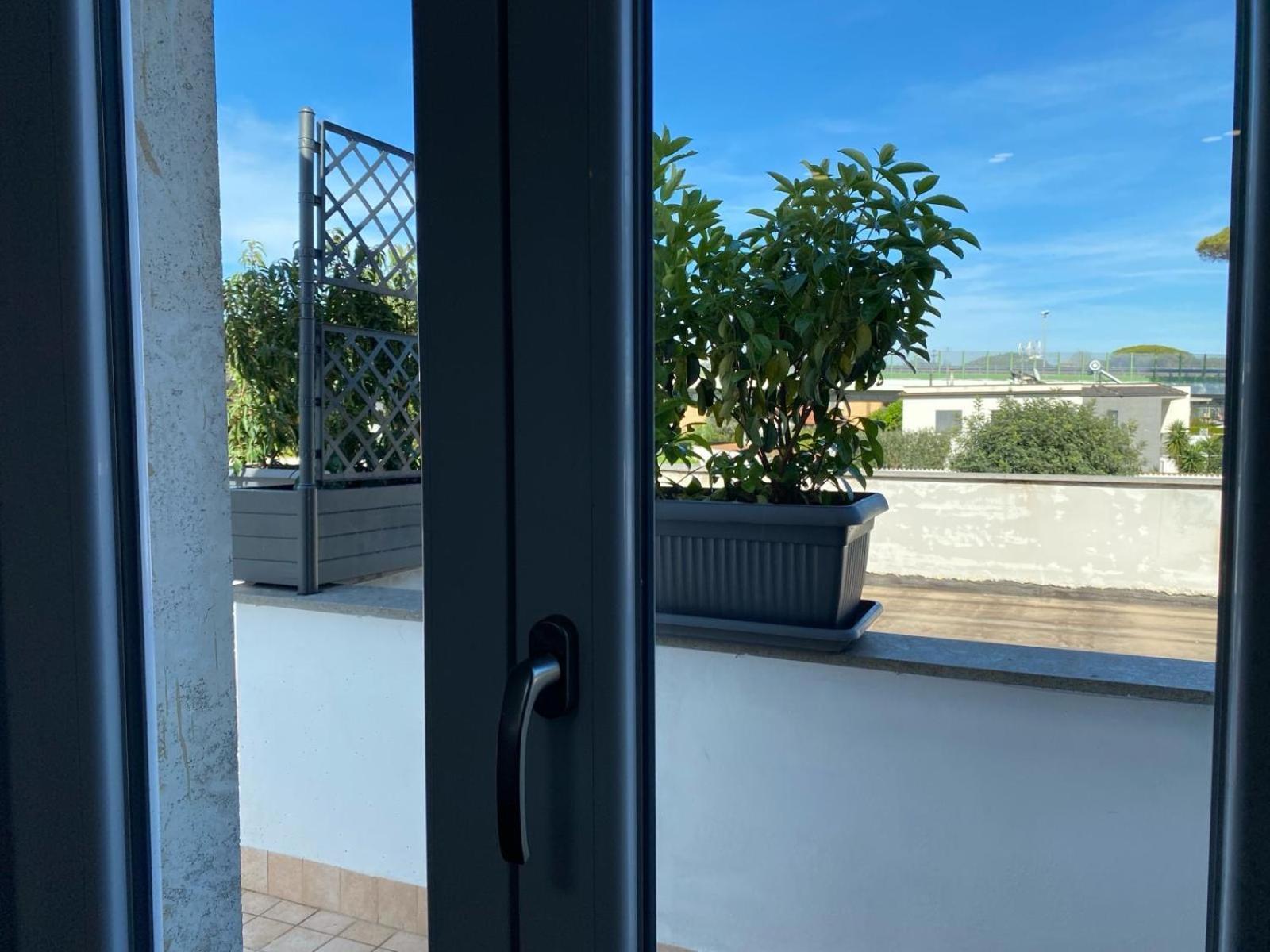 Fcoairporthouse Apartment Фиумичино Екстериор снимка